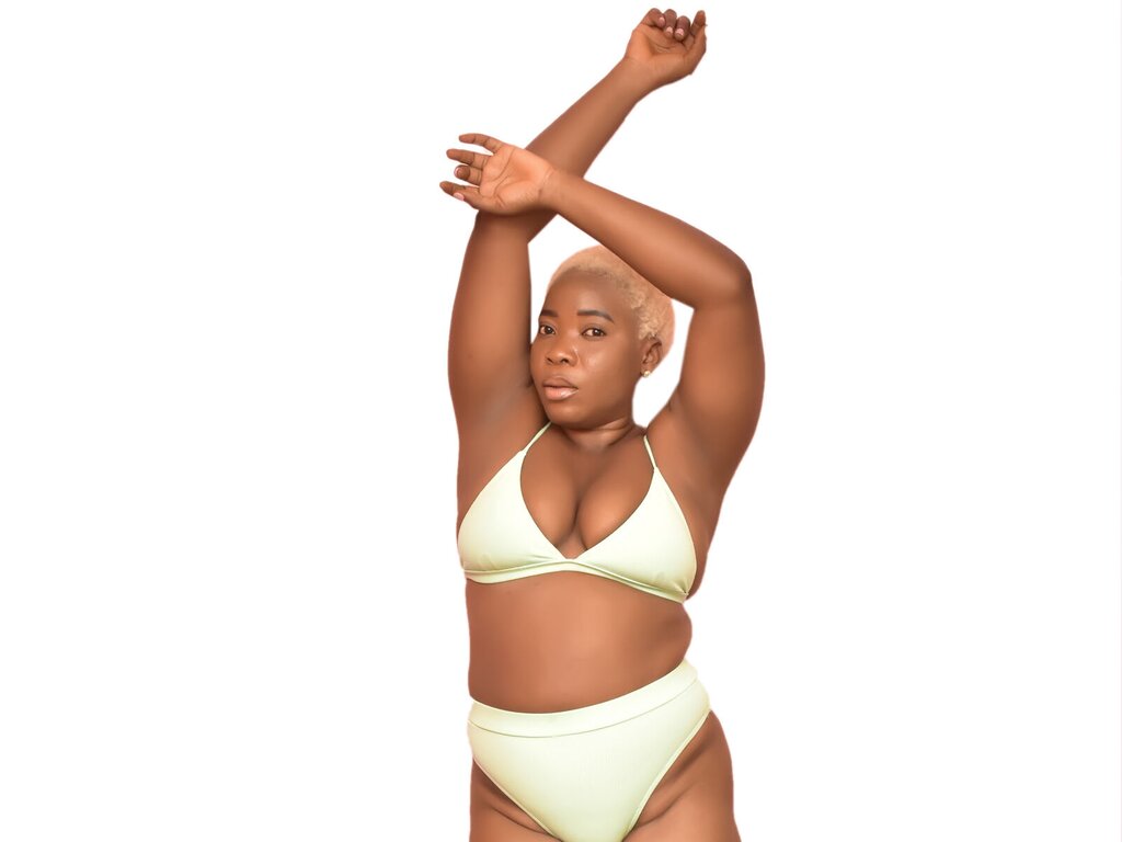 Free Naked AdeAyo