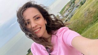 Free Naked AmeliaEili