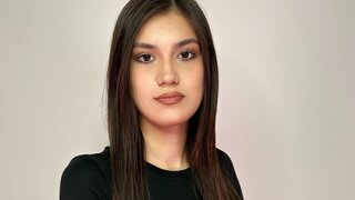 Free Naked AmityBiddy