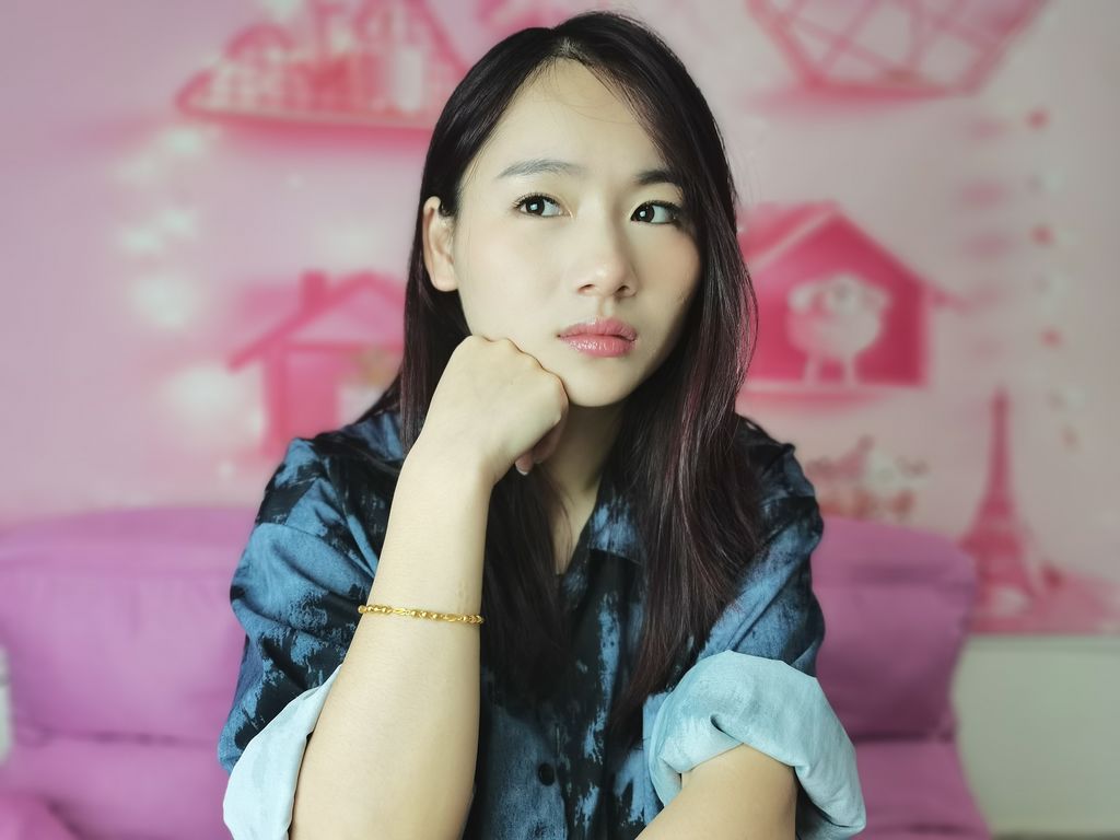 Free Naked AngeliaSmith