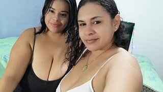 Free Naked AshelyEmily