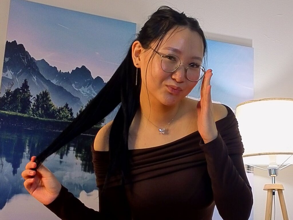 Free Naked DalilaKounlavong