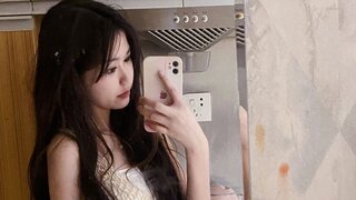 Free Naked DorisEileen