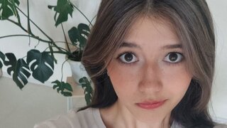 Free Naked EadlinCoke
