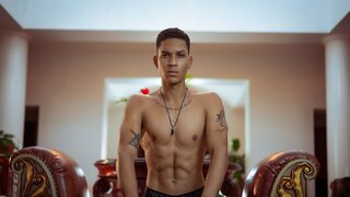 Free Naked EdgarthGonzales