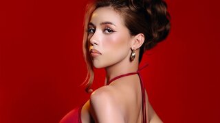 Free Naked ElizabethCurtiz