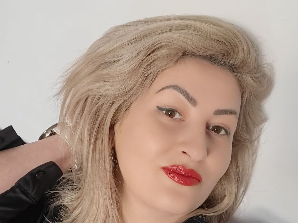 Free Naked IsabelaQueen