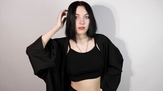 Free Naked LauraWeiss