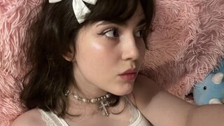 Free Naked LuluEklov