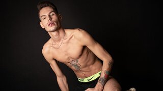 Free Naked MartinColson