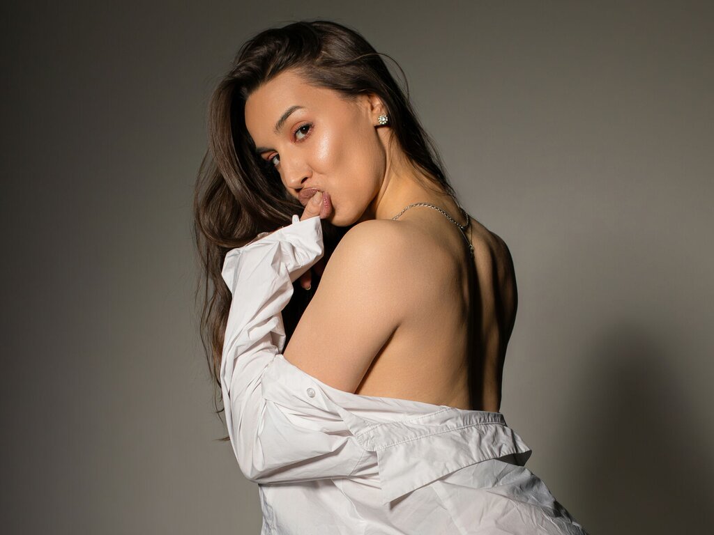 Free Naked MonicaSparks