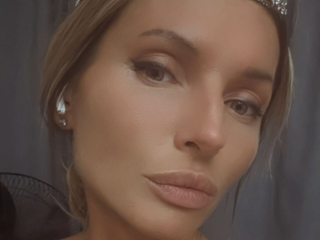 Free Naked NikoleMolly