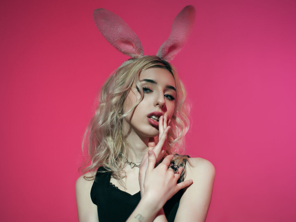 Free Naked PollyHill
