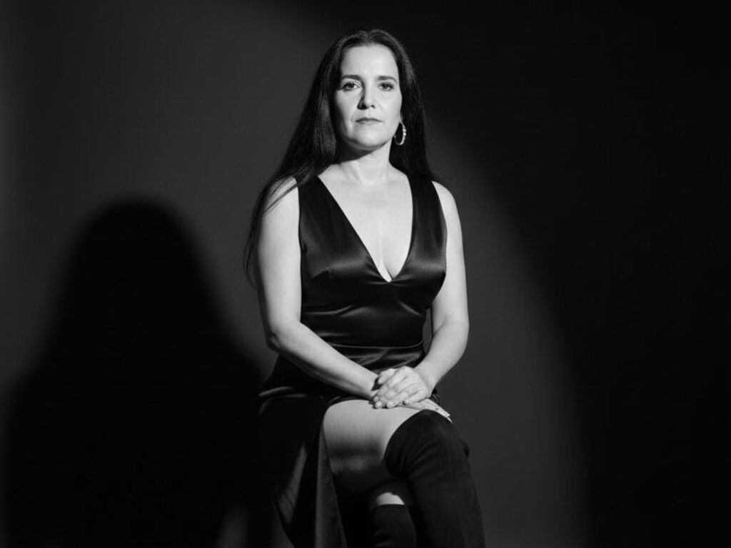 Free Naked RebecaThonsom