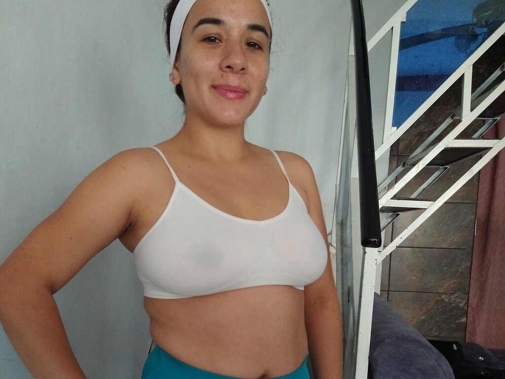 Free Naked RubiThomson