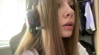 Free Naked StellaVibe