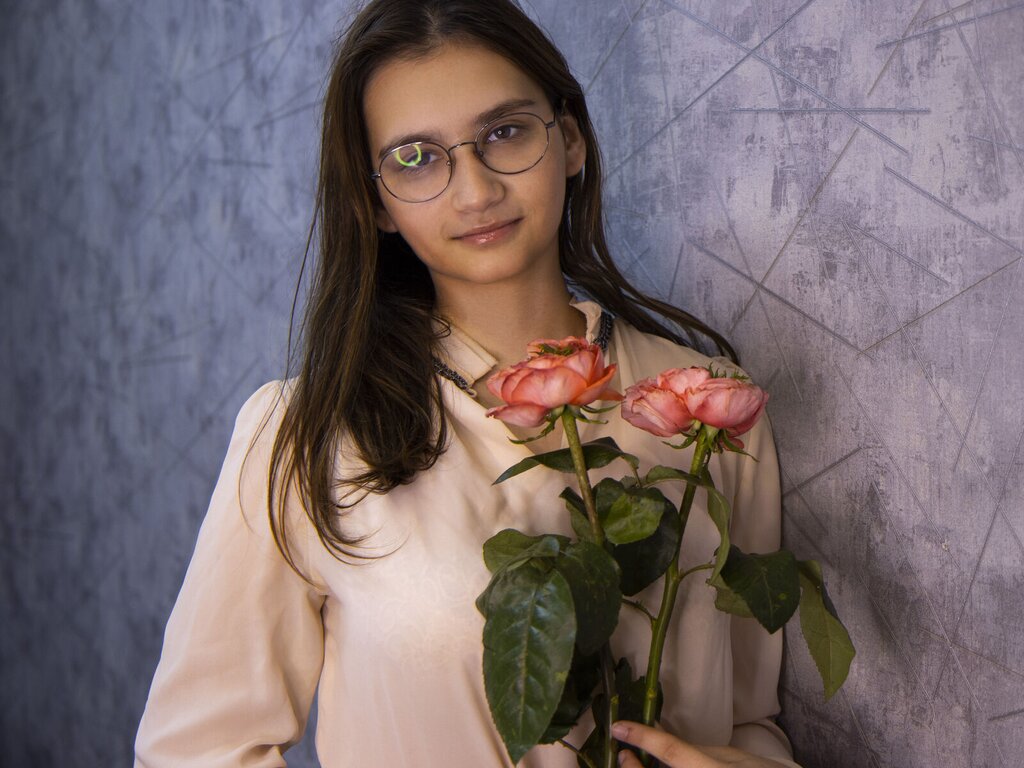 Free Naked VickyEstrella