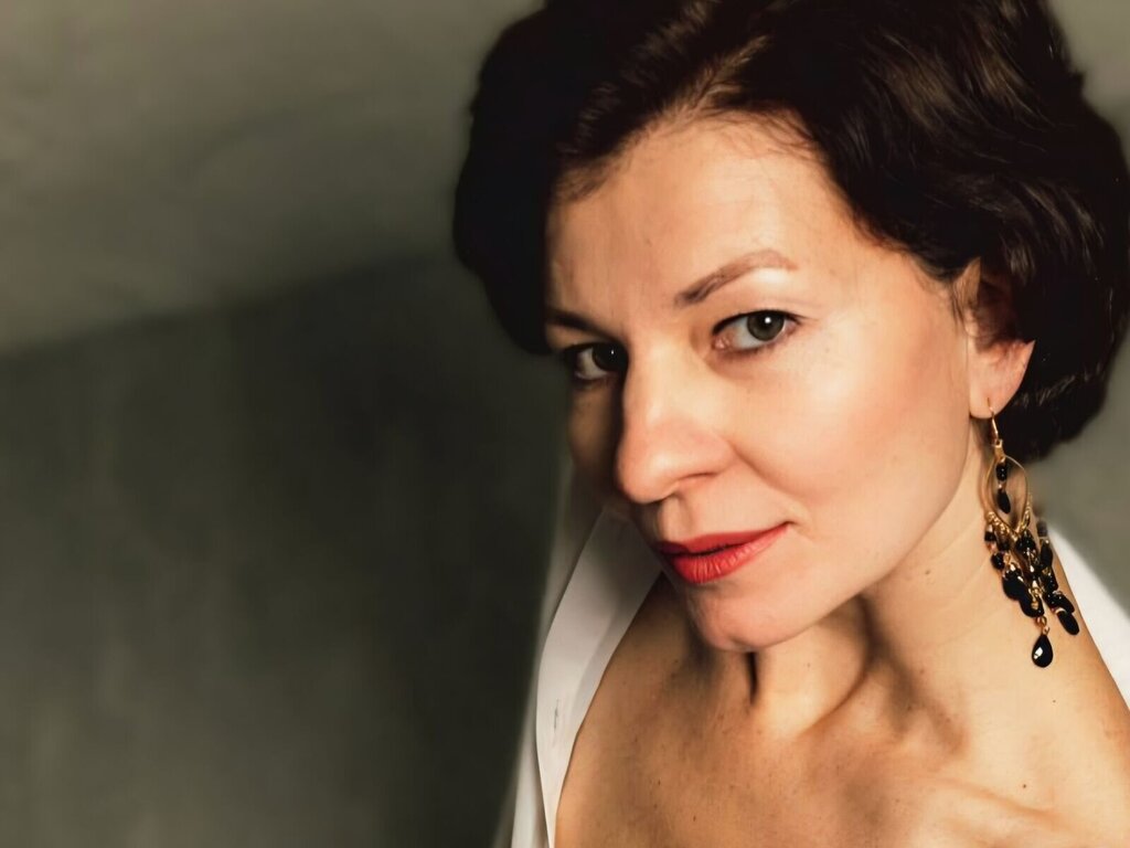 Free Naked ViktoriiaRom